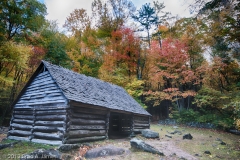 Roaring_Fork_First_Barn_Great_Smoky_Mountains_National_Park
