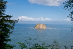 Sea_Stack_View_from_Washington_State_Route_112